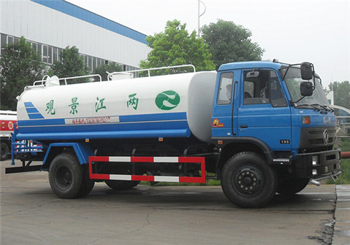 （12-15方）东风153洒水车