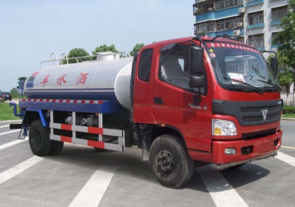 （11方）福田欧马可洒水车