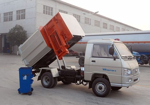 长沙福田3方挂桶垃圾车