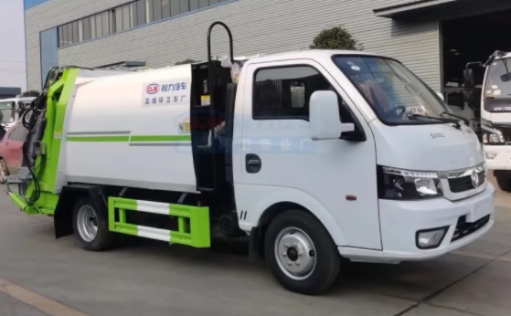蓝牌的地下室压缩垃圾车